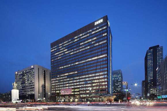 교보생명이 보험금 지급 능력 AAA를 획득했다. 사진은 교보생명 광화문 사옥./사진=교보생명