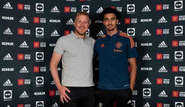 지단 이크발(오른쪽 ,맨체스터유나이티드). 맨체스터유나이티드 홈페이지 캡처