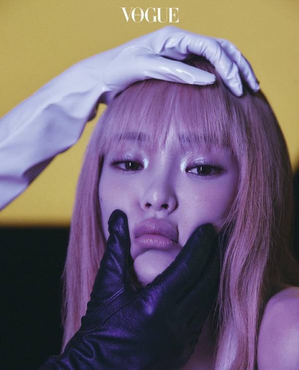 사진=헤이즈 인스타그램/ 보그