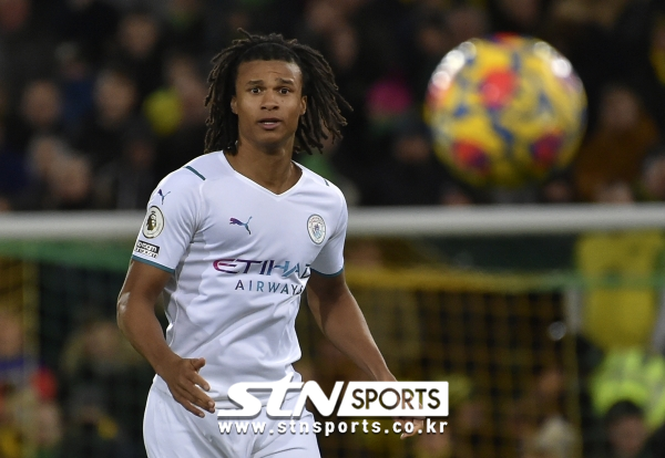 맨체스터 시티 센터백 네이선 아케. 사진｜뉴시스/AP