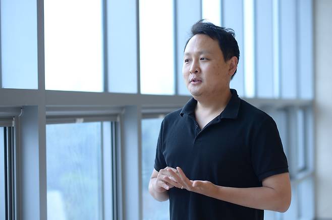 백승욱 루닛 이사회 의장이 지난 10일 강원도 강릉 세인트존스호텔에서 상장 계획에 대해 설명하고 있다. /스타트업얼라이언스