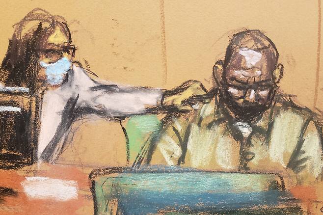 6월 29일(현지시간) 미국 뉴욕 브루클린 브루클린 연방법원에서 열린 알 켈리 성매매 관련 선고공판 스케치. 로이터연합뉴스