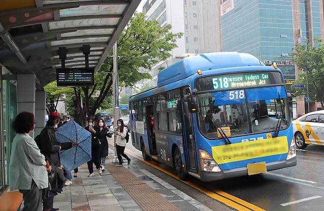 6월 한 달간 대구 시내버스를 이용하는 승객이 증가한 것으로 나타났다. (대구시 제공) 2022.06.30