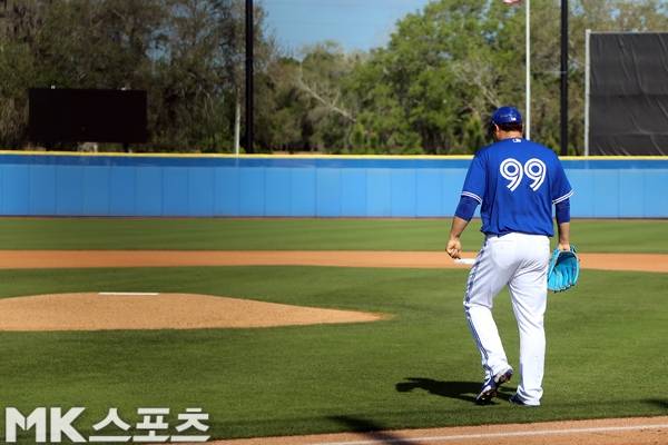 류현진은 2023시즌 복귀를 목표로 재활을 하겠다고 말했다. 사진= MK스포츠 DB