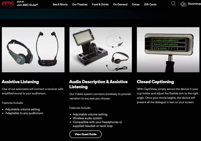 미국 영화사 AMC 홈페이지 화면. 이 같은 기기들을 이용해, 장애인들에게 자막과 화면해설을 제공하면서도 비장애인과 함께 영화를 즐길 수 있도록 했다./사진=영진위 리포트 화면