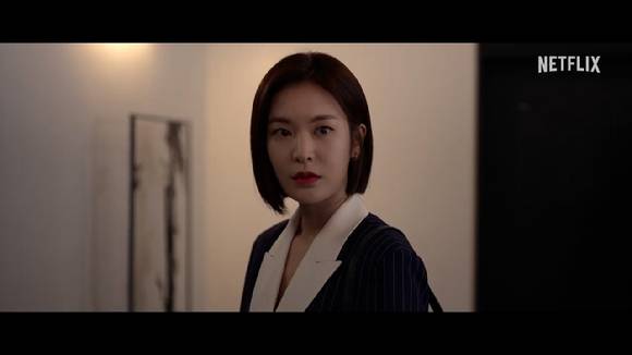 넷플릭스 시리즈 '블랙의 신부' 메인 예고편이 공개돼 관심을 모으고 있다. [사진=넷플릭스 '블랙의 신부' 메인 예고편 캡쳐]