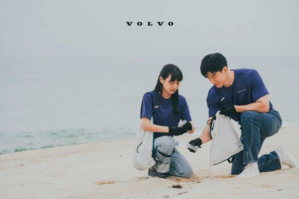 “건강+환경 캠페인”…볼보, 김무열·윤승아와 `2022 헤이 플로깅` 개최 [사진제공=볼보코리아]