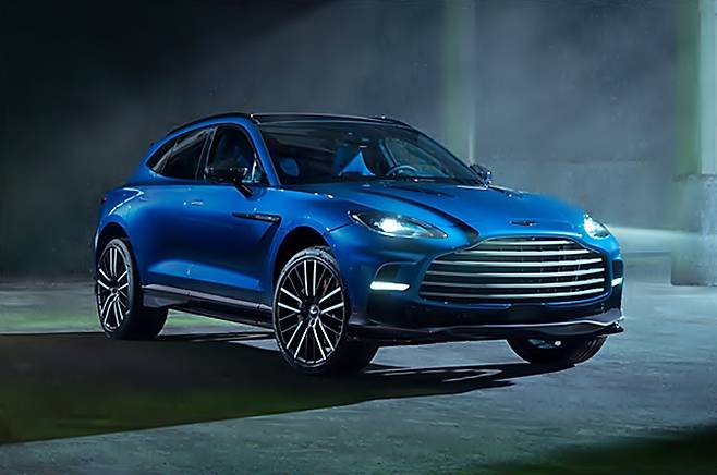 애스턴마틴 DBX707 [사진출처=애스턴마틴]