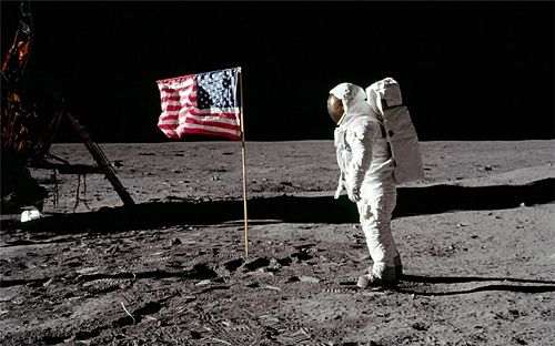 아폴로11호 우주인의 달 착륙 모습 (사진=NASA)