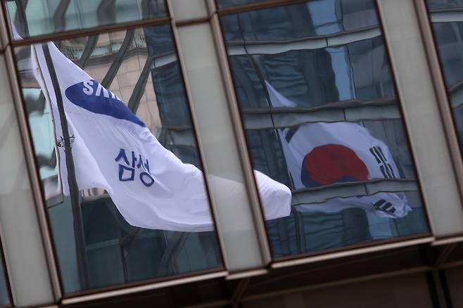 지난달 17일 서울 서초구 삼성전자 서초 사옥. /뉴스1