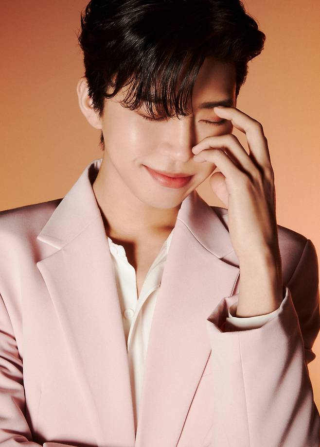 7월도 차트는 히어로..임영웅, 멜론·지니 톱10 꾹![종합]