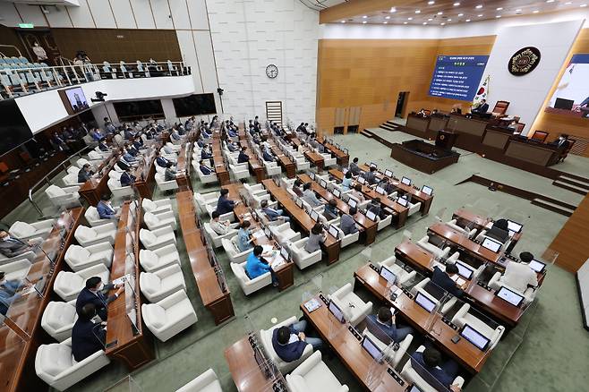 지난달 21일 오후 중구 서울시의회에서 제308회 정례회 제2차 본회의가 열리고 있다. 기사 내용과 직접 관련 없는 사진 ⓒ연합뉴스