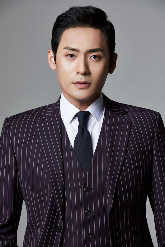 Reasonable Ten Day Actor, Max Hun will appear in JTBCs new Saturday drama model detective 2.JTBCs new Saturday drama model detective 2 (directed by Cho Nam-guk, playplay Choi Jin-Won) is a band-play Susa drama of the powerful 2 teams The Good Detective Detectives, which confronts the ugly desires of evil people who are over the line ().Max Hun played the role of Chun Sang-woo, vice chairman of the Jay Group.Cheon Sang-woo (max hun) is the only son of the T-Jay group, who thinks of his half-brother, Kim Hyo-jin, and his husband, Woo Tae-ho (Jung Moon-sung), as eyesores.It will lead the struggle between the brothers and sisters as well as the weight of money and power, and will double the interest.Max hun has proved the acting spectrum by creating his own character with delicate and immersive acting power.Max Hun, who has shown his presence in many works, including SBS Thoracic Surgery: Doctors Who Stealed the Heart, tvN Inlegal Lawyer, Confession, Survival of Love, and Flower of Evil, rose to the audiences great love as Monster Actor with his acting power like Monster last year through Park Jung-jae of JTBC Monster.Since then, TVN Melancholia has become a leading actor with melodrama acting. It has gained a favorable reputation for making Character max hun with its genre-crossing performance.Max Hun, who is showing the Jeongseok of the Ten Days with his excellent acting ability and character digestion power, is currently in progress.Max Hun plays the role of No Seung-hwan, the second-in-command in the prison, and plays the role of Kim Yo-han (Kang Ha-neul) as an assistant in JTBCs Insider, which is currently airing, leading the play as a reverse character.In recent years, SBS 1,000 won lawyer has confirmed the starring role, and it predicted the birth of a new Max hun ticket, Attractive Ca.Max Hun, who has been solidifying the position of a luxury actor with such a constant ten-day move, is attracting attention and expectation to his new face to be shown through Model Detective 2.On the other hand, the drama model detective 2, which was confirmed by Actor Max Hun on the 10th, will be broadcasted on JTBC on July 30th.acefactory