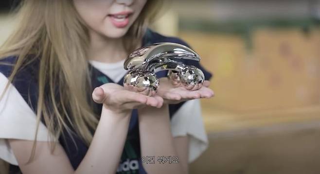 ‘jennierubyjane official’ 유튜브 영상 캡처