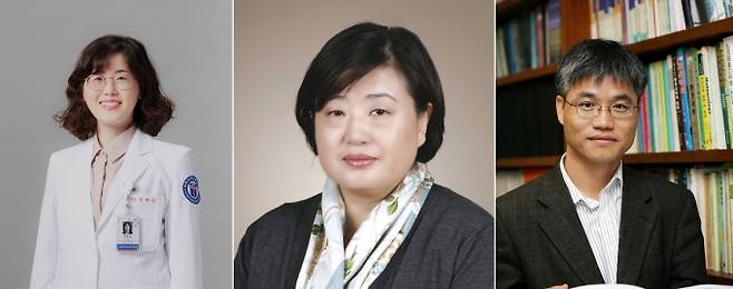 왼쪽부터 정혜라, 김문영, 김해동 교수