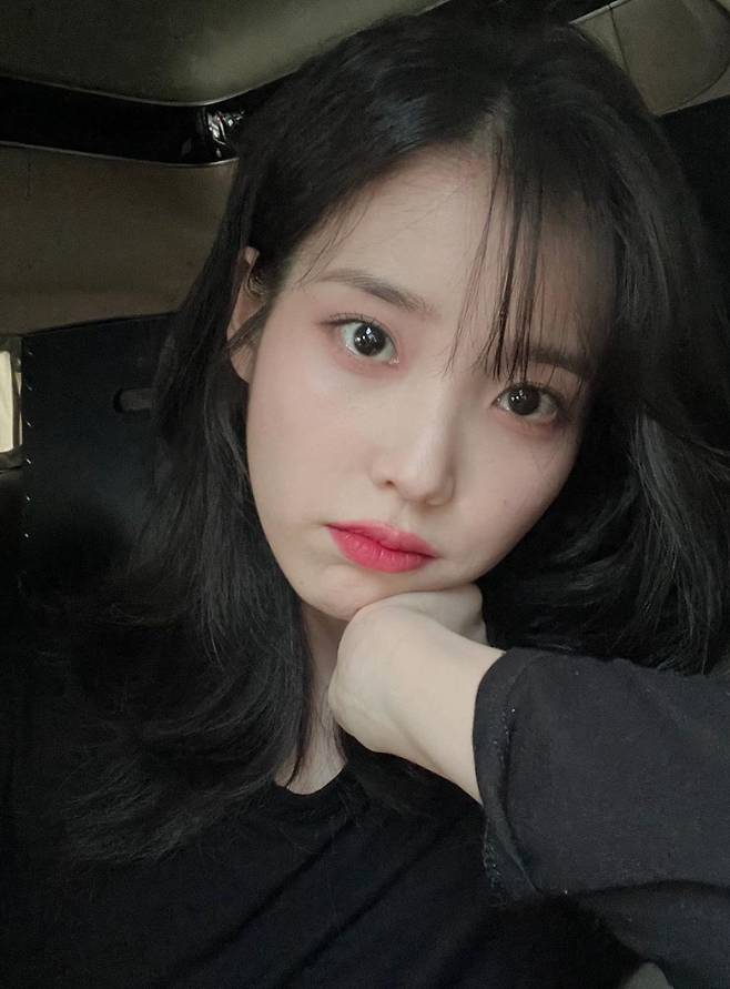 /사진=아이유 인스타그램