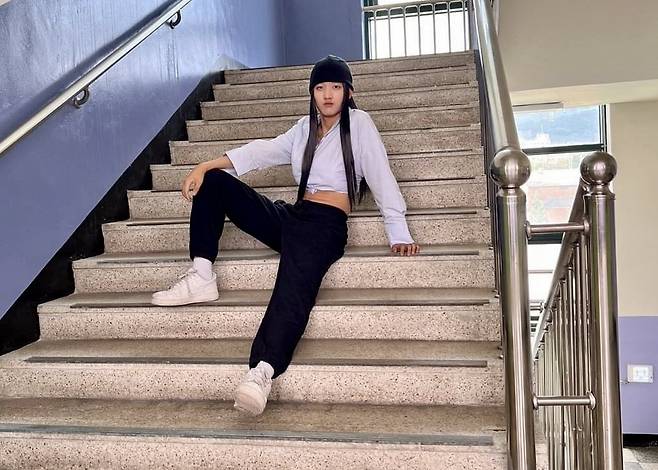 Mnet ‘스트리트우먼파이터’로 스타덤에 오른 댄서 노제를 패러디한 학생. [의정부고등학교 학생자치회 페이스북]