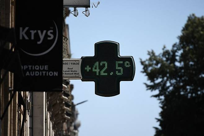 지난 17일 42.5℃까지 치솟은 프랑스 남부지역 기온. 사진=AFP=연합뉴스