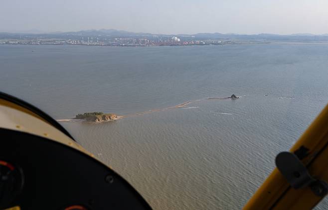 주한 미군 폭격기의 매향리 사격장이었던 농섬 [사진/진성철 기자]