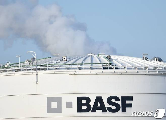 독일 루트비히스하펜에 위치한 화학기업 바스프(BASF) 본사 공장. © AFP=뉴스1 © News1 최서윤 기자