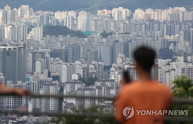 종부세 기본공제 9억원에 세율도 인하…다주택 중과제 폐지 [연합뉴스 자료사진]