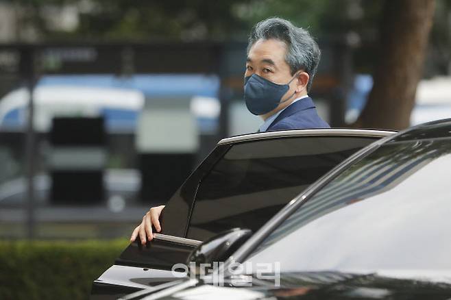 윤희근 경찰청장 내정자가 지난 5일 서울 서대문구 국가경찰위원회에서 열린 차기 경찰청장 임명제청동의안 심의위원회에 출석하고 있다. (사진=뉴시스)