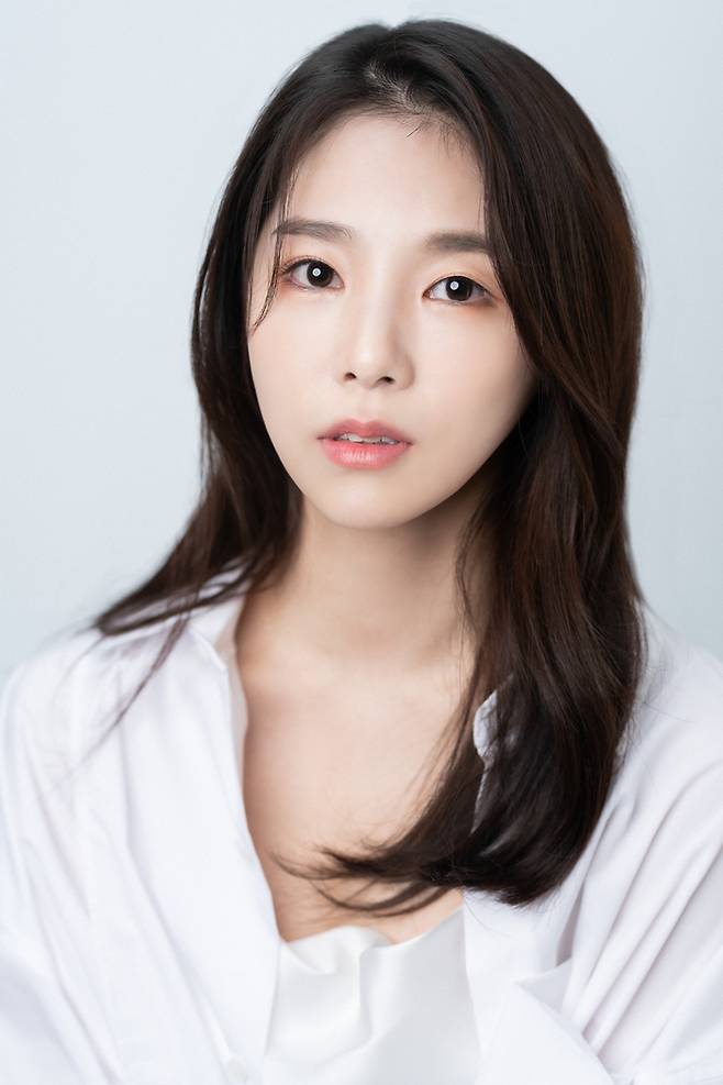 가수 겸 뮤지컬배우 이서영. 사진 제공 얼반웍스