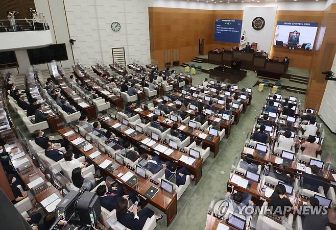 서울시의회 임시회 본회의 [연합뉴스 자료사진]