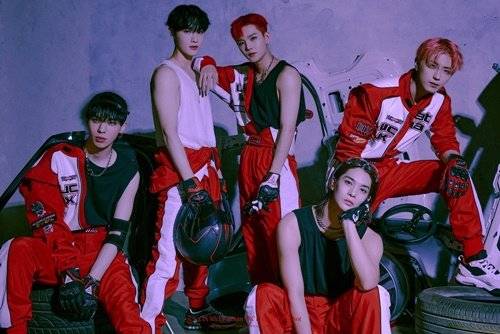 [사진 = C9엔터테인먼트 제공]