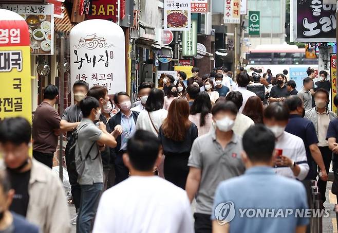 국회 민생특위, 직장인 식대 비과세 한도 20만원 상향 의결 [연합뉴스 자료사진]