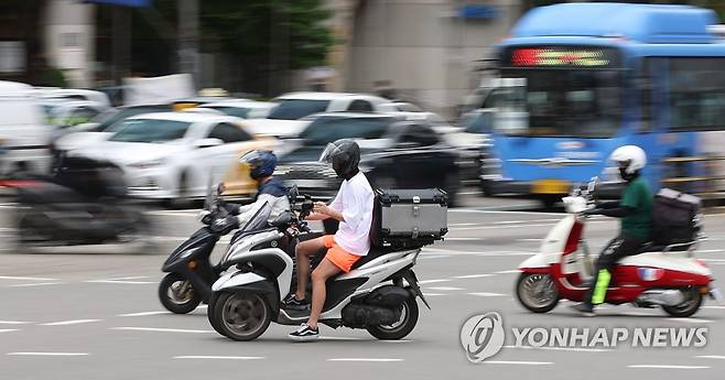 배달 라이더 [연합뉴스 자료사진]