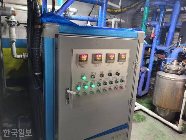 경기 성남 소재 한 영세 사업장이 2020년 에스코 사업을 통해 에너지효율진단을 받고 설치한 폐열회수장치. 자금조달이 어려운 중소업체일수록 에스코 사업에 대한 접근성은 떨어지고 있다. 윤현종 기자