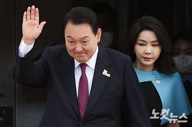 윤석열 대통령과 김건희 여사. 황진환 기자