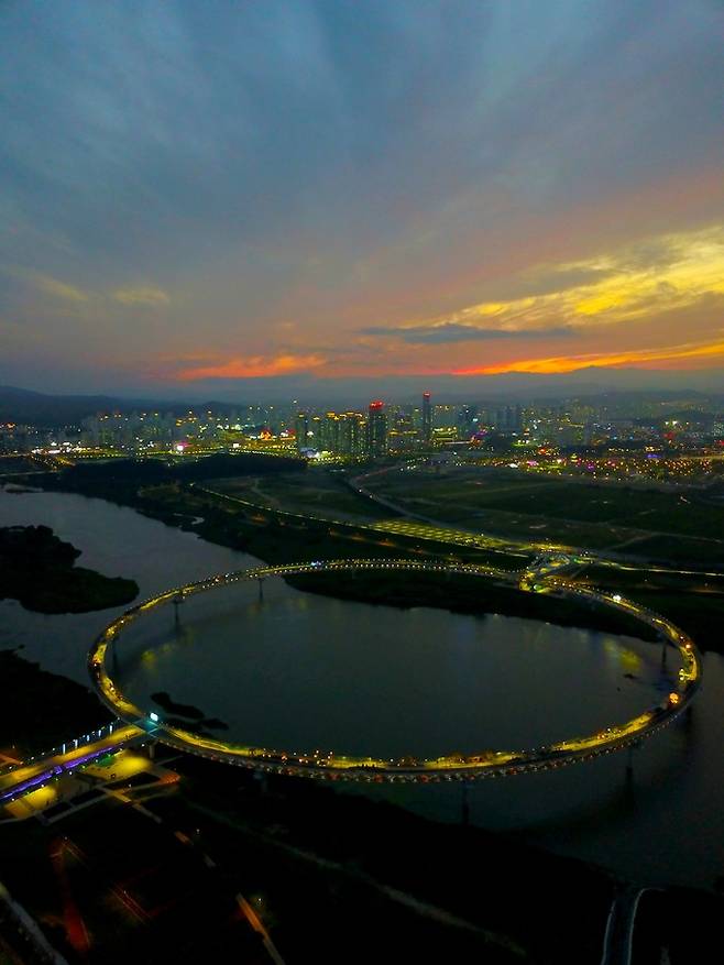 금강보행교 이응다리 드론 촬영.