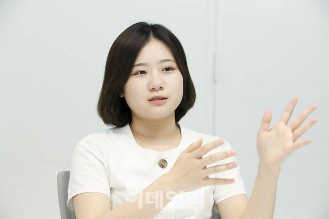 박지현 전 더불어민주당 비대위원장이 지난 20일 서울 중구 KG타워 이데일리 본사에서 인터뷰를 진행하고 있다.(사진=이영훈 기자)