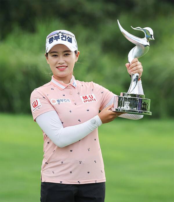 2022년 한국여자프로골프(KLPGA) 투어 제주삼다수 마스터스 우승을 차지한 지한솔 프로. 사진제공=KLPGA