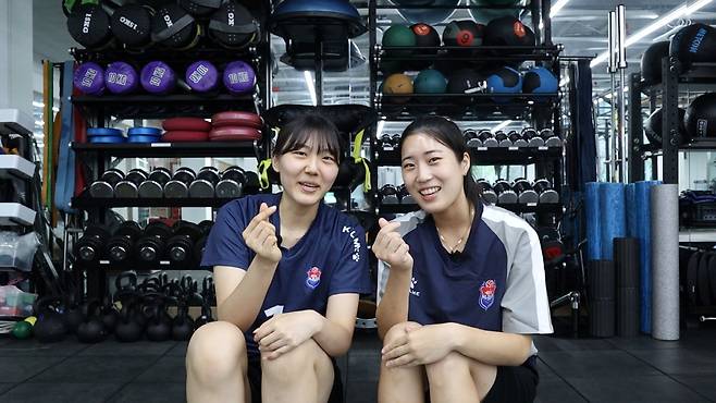 차유정-백채림(왼쪽부터). 사진제공=한국도로공사 배구단