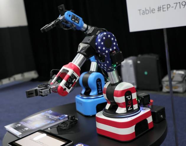 로봇업체 '니료'가 CES2022에서 선보인 로봇팔[AFP=연합뉴스]