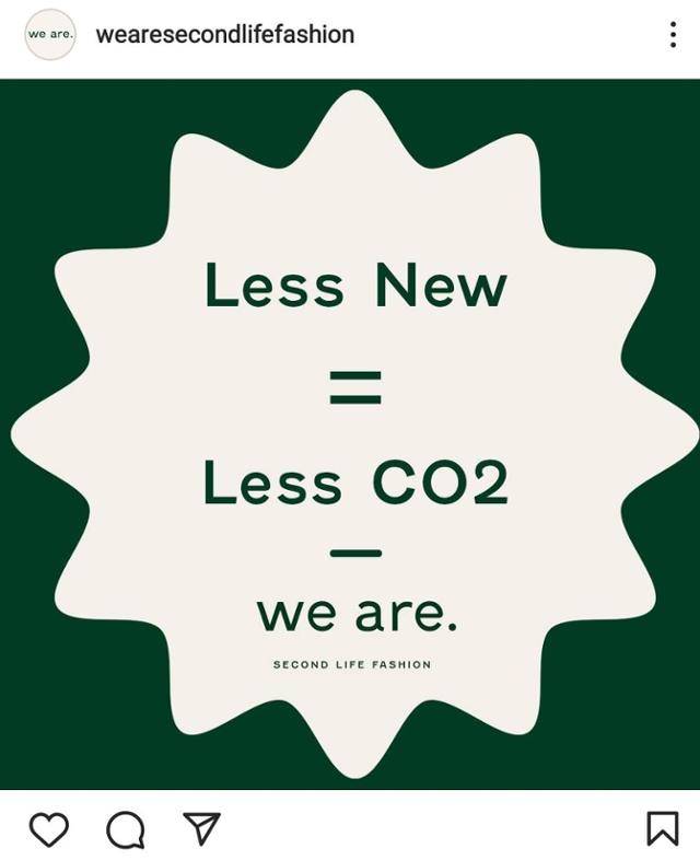 중고 의류 판매업체 위아세컨드라이프패션의 인스타그램에 '새 옷을 덜 사는 건 이산화탄소를 덜 배출하는 것'이라는 문구가 쓰여 있다. 인스타그램 캡처