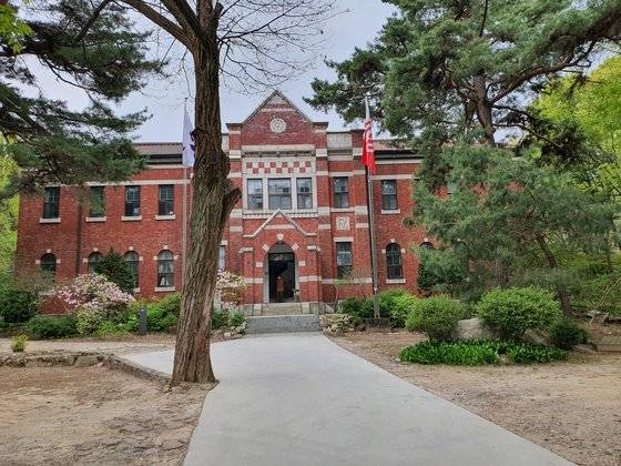 서울 우이동에 위치한 구 천도교 중앙총부 본관. 국가등록문화재로 등록예고됐다. 사진 문화재청