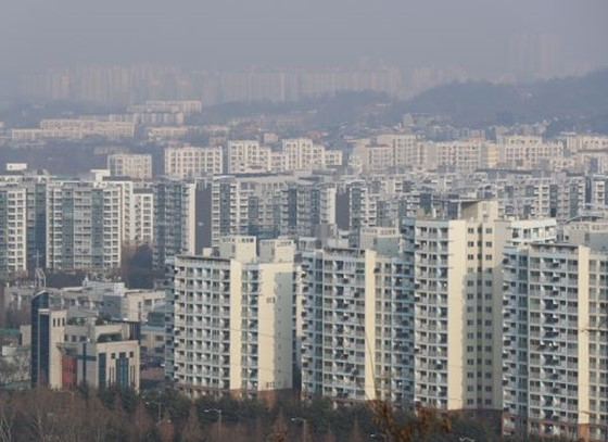 서울 아파트에서 월세 100만원이 넘는 거래량이 1년새 47.9%나 증가한 것으로 나타났다. /사진=뉴스1