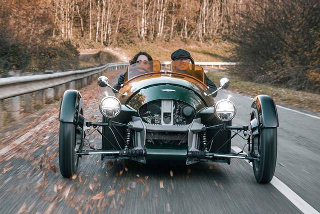 모건 슈퍼 3 리뷰