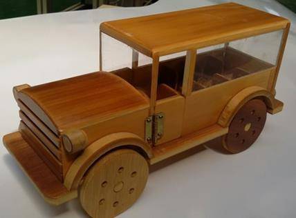 대나무로 만든 자동차 / 사진=전남도청 제공