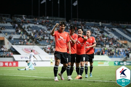 시즌 14호 골을 터트린 제주 주민규. [한국프로축구연맹 제공. 재판매 및 DB 금지]