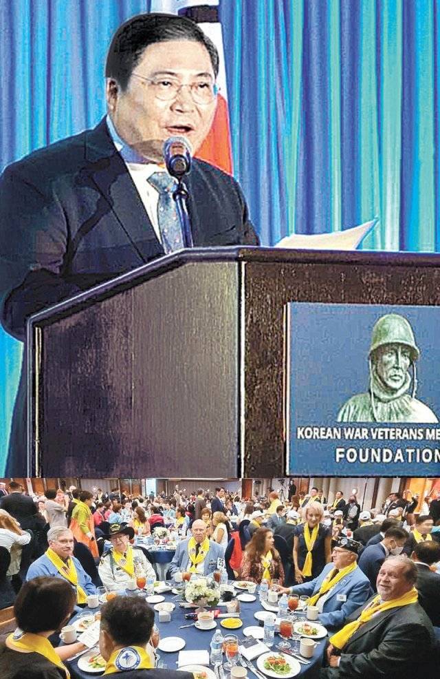 미국 추모의 벽 준공 기념식 전날인 지난달 26일(현지 시간) 열린 참전용사 초청 행사에서 환영사를 하고 있는 새에덴교회 소강석 목사(위쪽 사진)와 참석한 참전용사들. 새에덴교회 제공