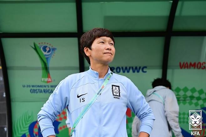 황인선 여자 20살 이하(U-20) 축구 대표팀 감독. 대한축구협회 제공