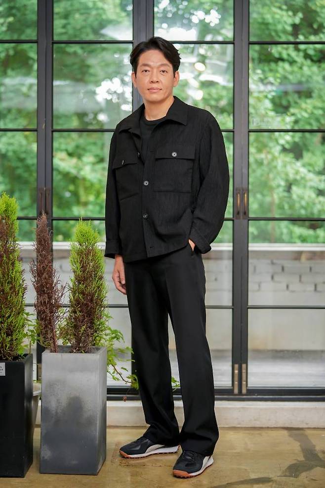 영화 '한산: 용의 출현'(감독 김한민)의 배우 박지환이 5일 오전 진행된 인터뷰를 위해 포즈를 취하고 있다. '한산: 용의 출현'은 '명량'의 후속작으로 절대적인 열세 속에서 전황을 뒤집은 이순신 장군과 조선 수군의 위대한 승리를 그린 영화다. /사진제공=롯데엔터테인먼트 2022.08.05 /사진=이동훈 기자 photoguy@