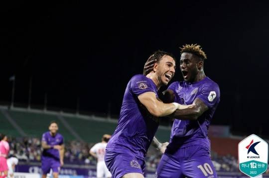 해트트릭 기록한 안드리고[한국프로축구연맹 제공]