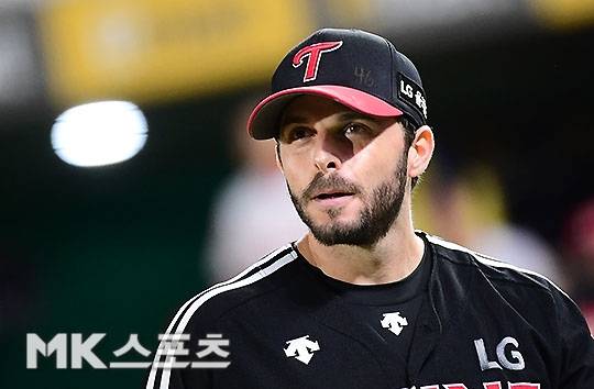 LG 시절의 수아레즈.           사진=김영구 기자