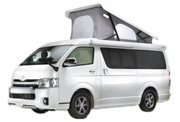 클래스 B(일본에서는 밴컨 또는 밴 컨버전으로 불림) 토요타 하이에이스나 닛산 캐러밴 등의 내부를 개조한 차량